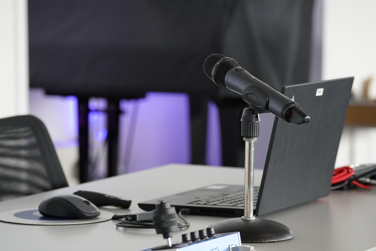 Effiziente und sichere Schlüsselübergabe – masunt zu Gast im Podcast von Mustafa Nemat Ali